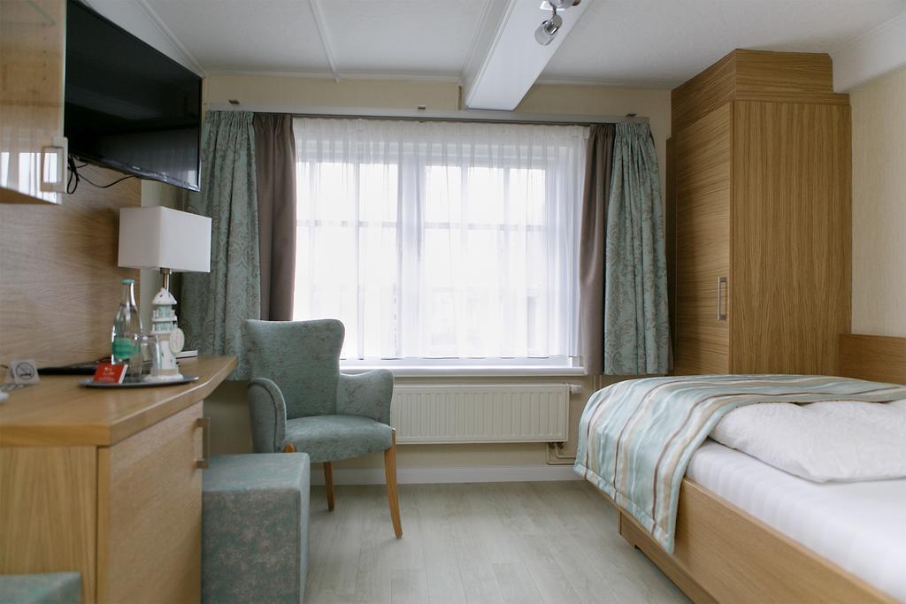 Hotel Neuwarft Altbau Dagebüll Δωμάτιο φωτογραφία