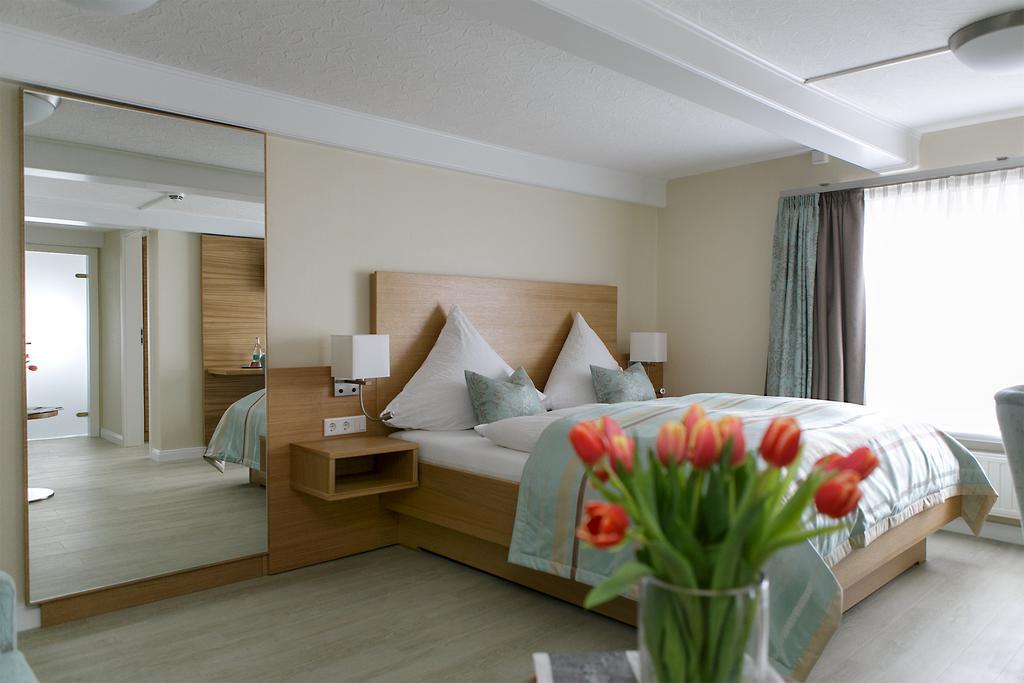 Hotel Neuwarft Altbau Dagebüll Δωμάτιο φωτογραφία